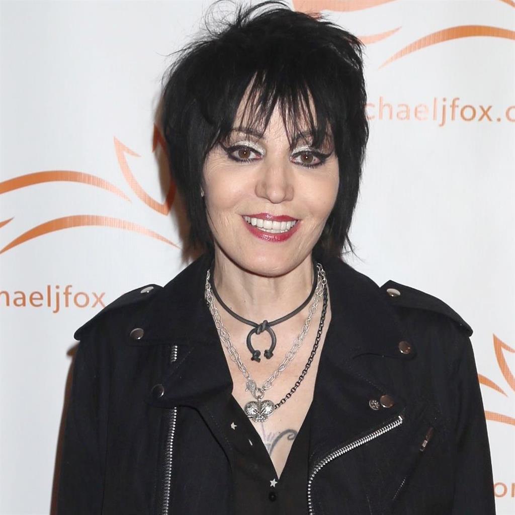 Sixty Seconds With Joan Jett Metro Newspaper Uk