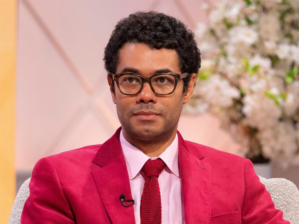 Sixty Seconds With Simon Bird Metro Newspaper Uk