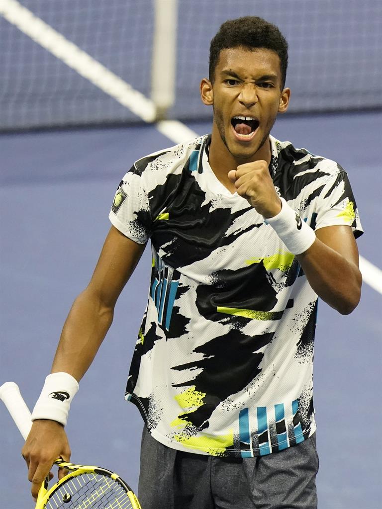 Andy Murray bows out of US Open after defeat to Felix AugerAliassime